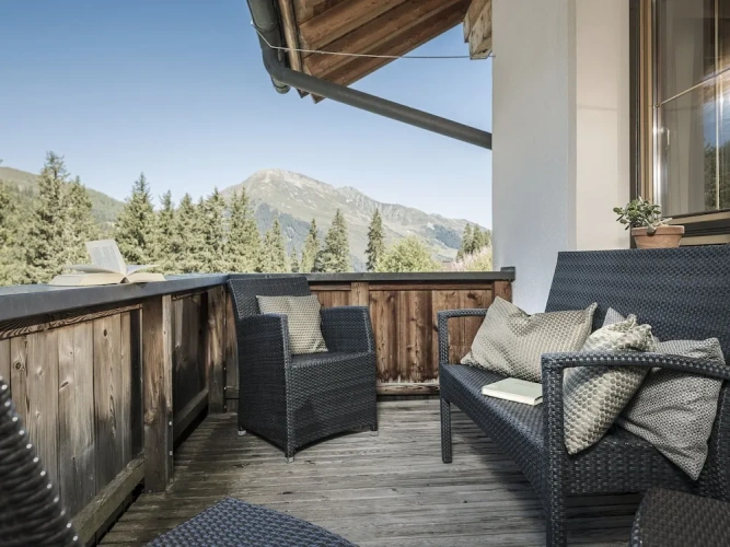 2 Bedrooms Double Family Apartment with balcony