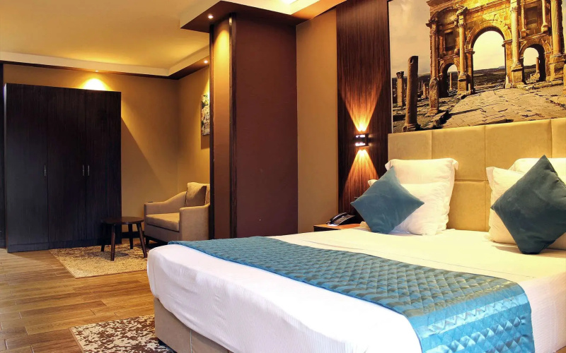 LB Suite Hotel