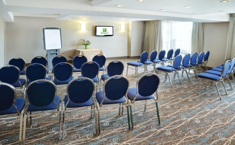 Holiday Inn & Suites London photo 24
