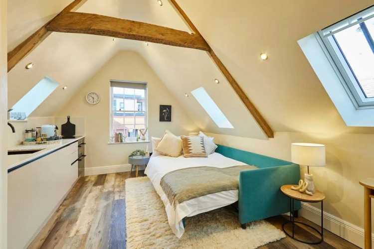 Host Stay Vinegar Loft