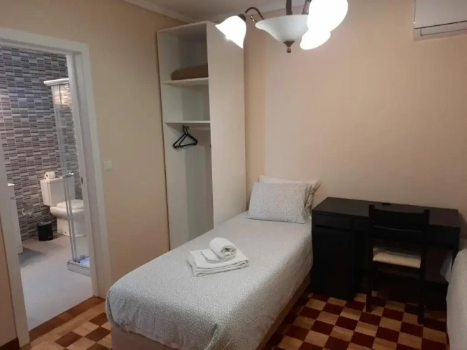 2 Bedrooms Suite
