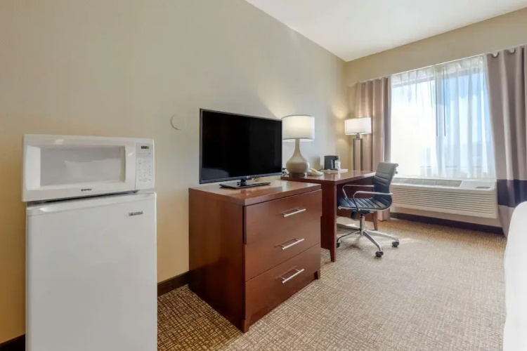 Comfort Inn