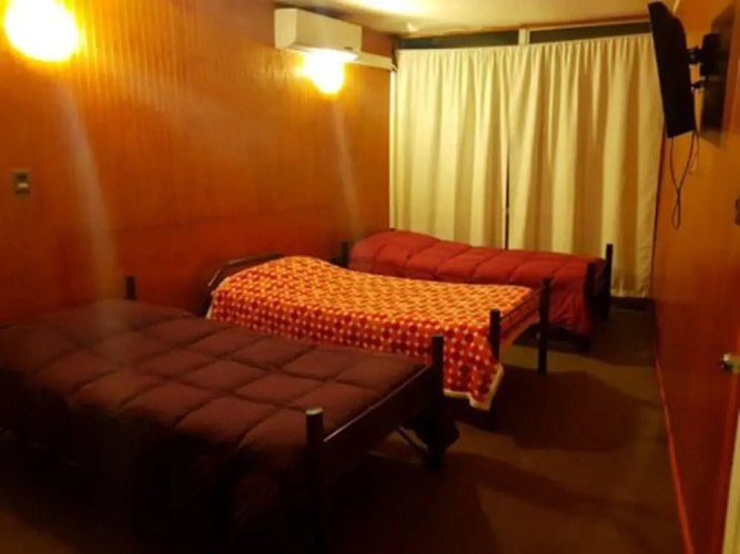 Hotel Aurora Tome
