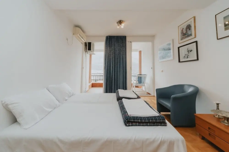 Studio with balcony