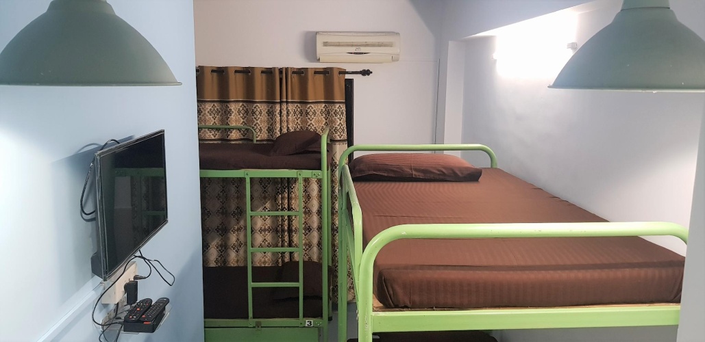 Bed in Dorm (male dorm)