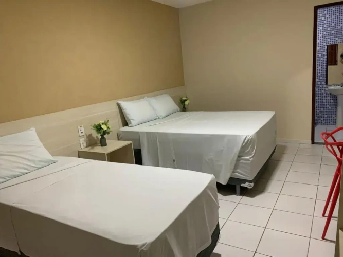 Standard Triple room