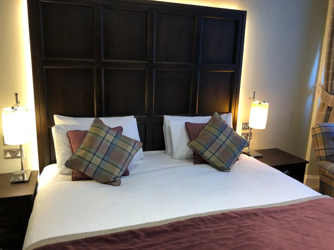 Parliament House Hotel