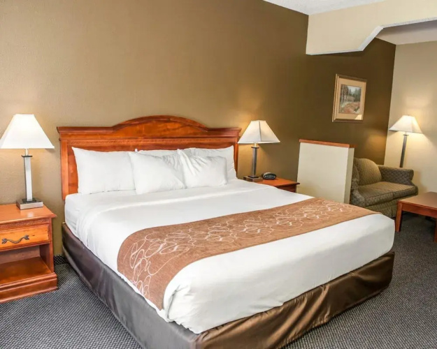 Comfort Suites Auburn