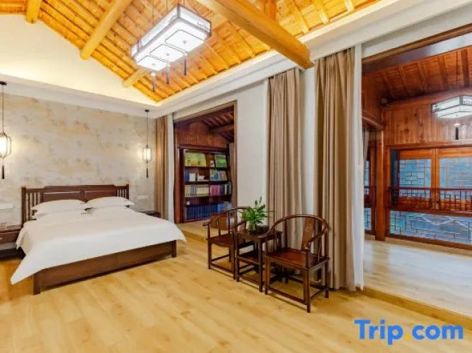 Standard Double room with view