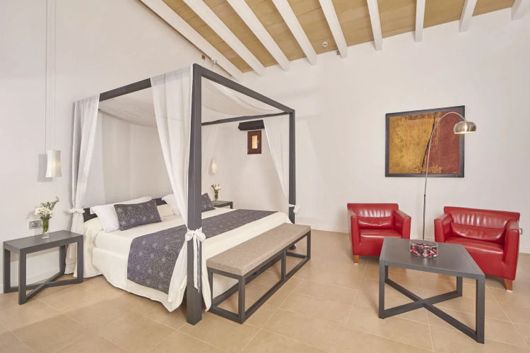 Bennoc Petit Hotel