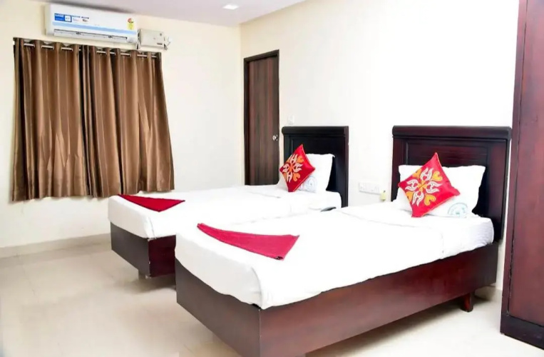 Hotel Sitara Elite