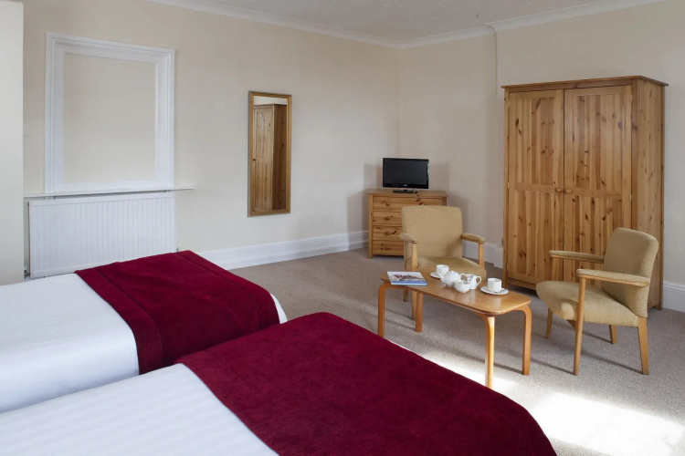 Abbey Sands Hotel