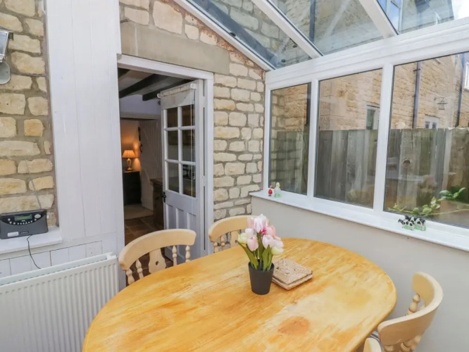 4 Lansdown Cottages