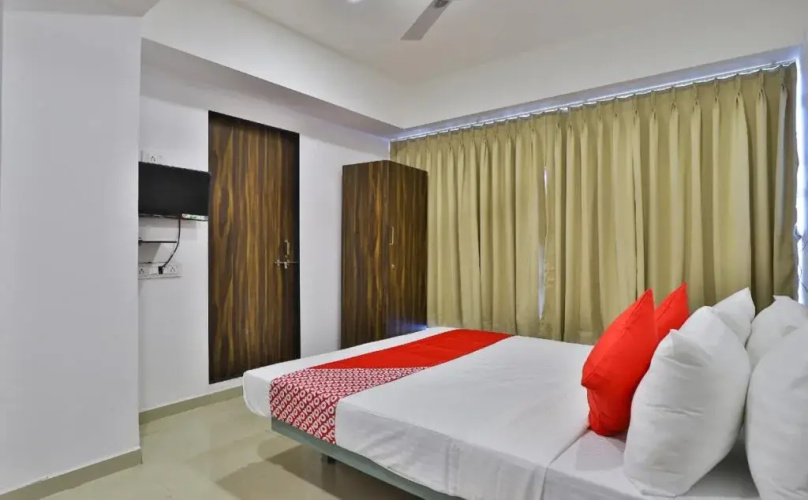 Aqua Corridor By OYO Rooms