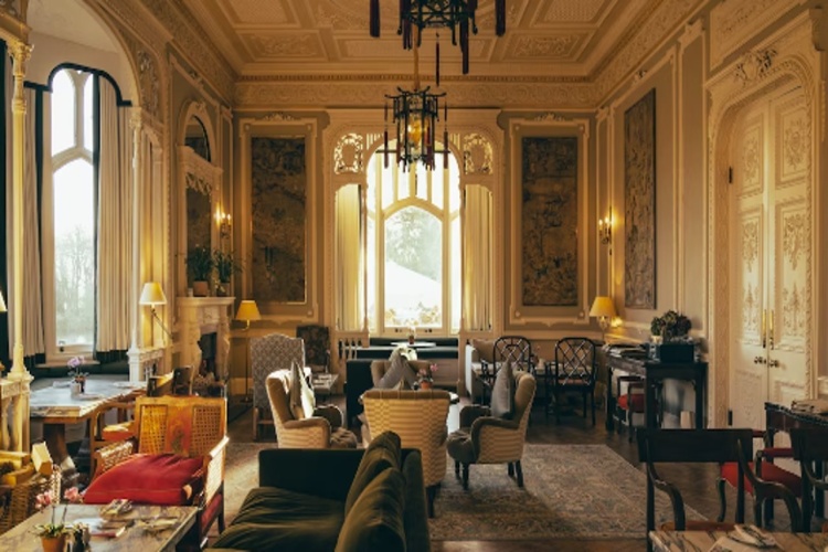 Oakley Court photo 20