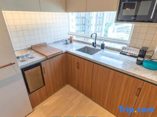 1 Bedroom Suite