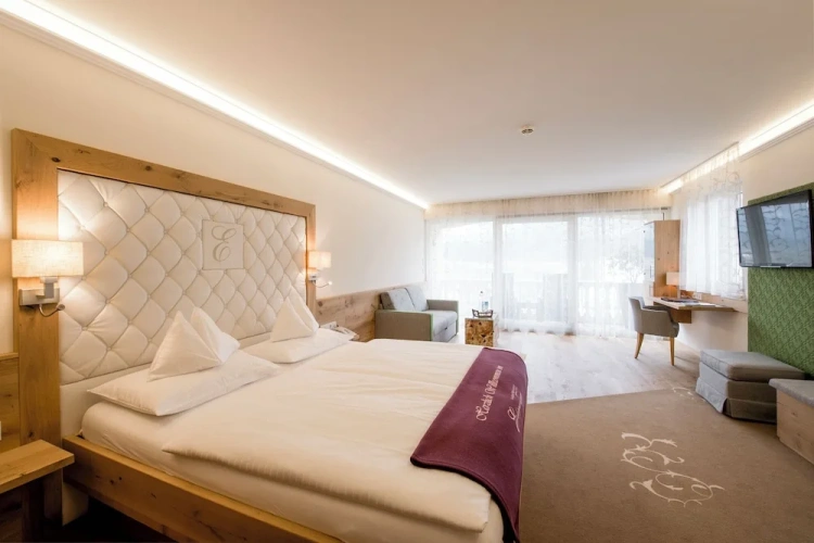 Standard Double room with balcony and with view