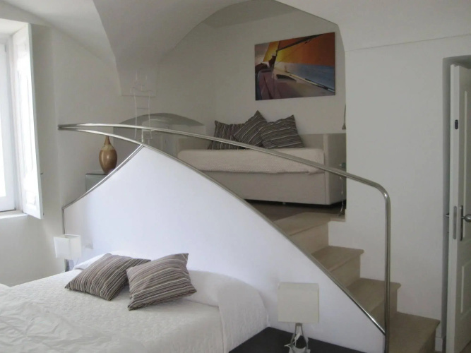 Edificio 15 House Elite