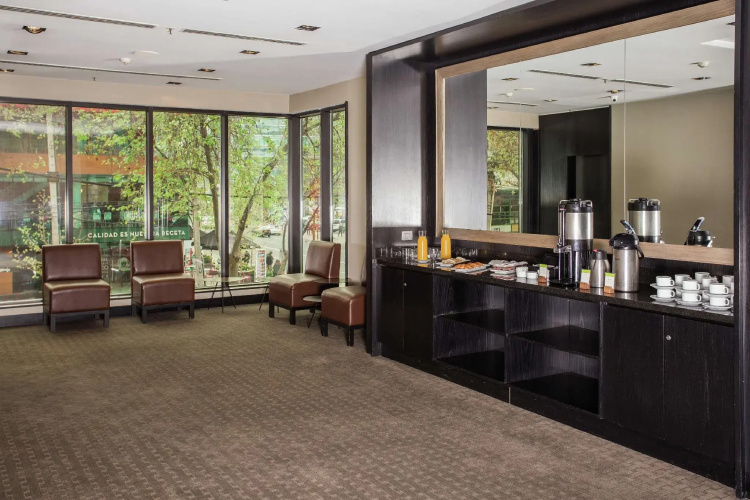 DoubleTree by Hilton Hotel Santiago - Vitacura