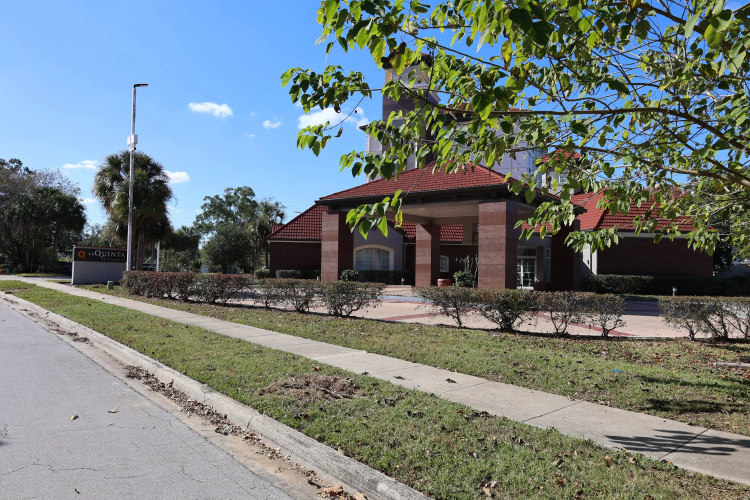 La Quinta Inn & Suites by Wyndham Ocala photo 21