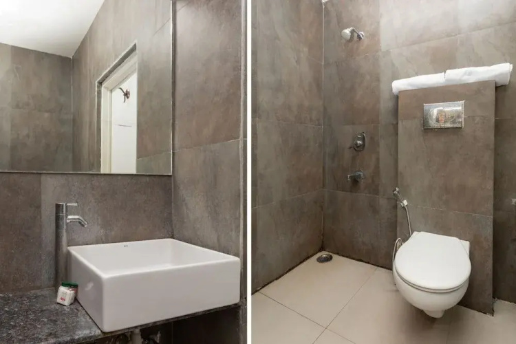 Vitthal Rukmani Palace by OYO Rooms