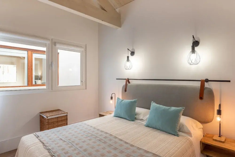 Feel Discovery Homes in Douro