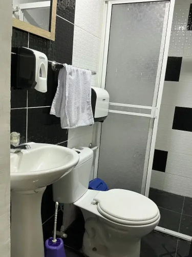 Aparta Suites Torre De Prado