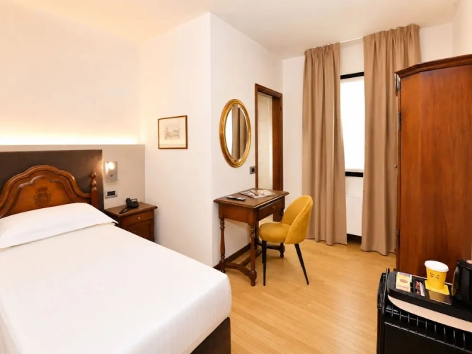 Classic Single room