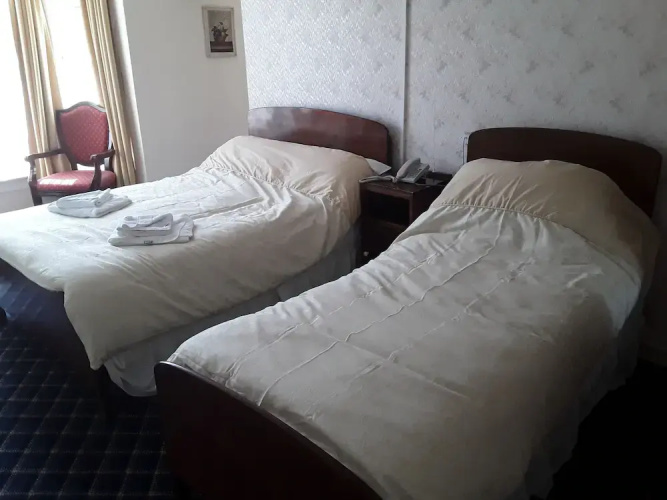 Royal Hotel