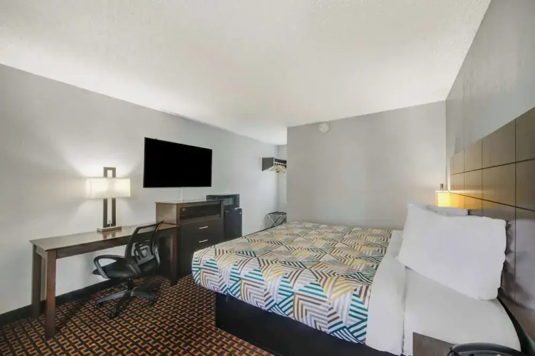 Motel 6 Chickasha, Ok