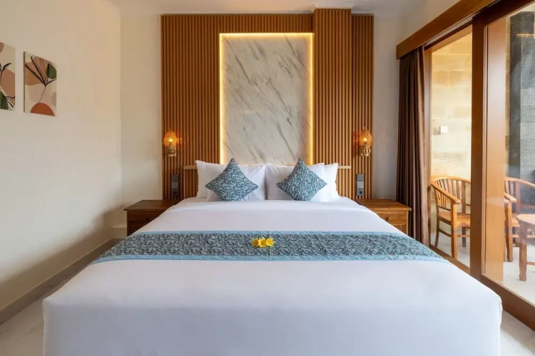 Standard room with balcony
