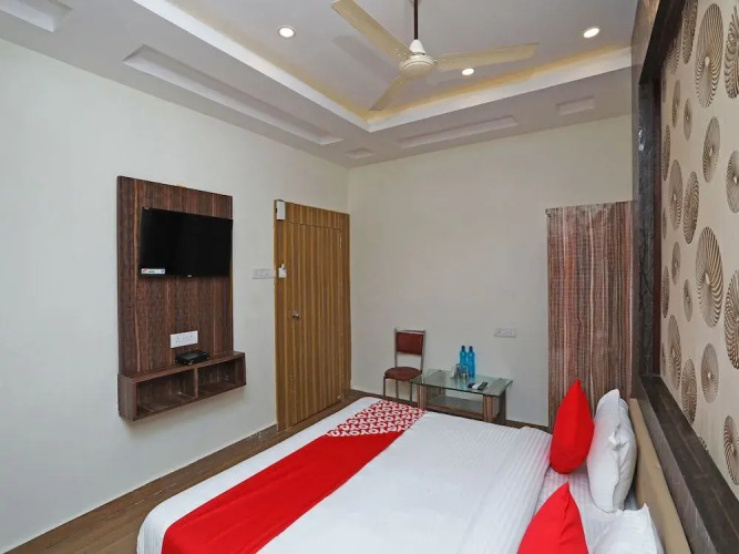 Oyo 19144 Hotel Rainbow