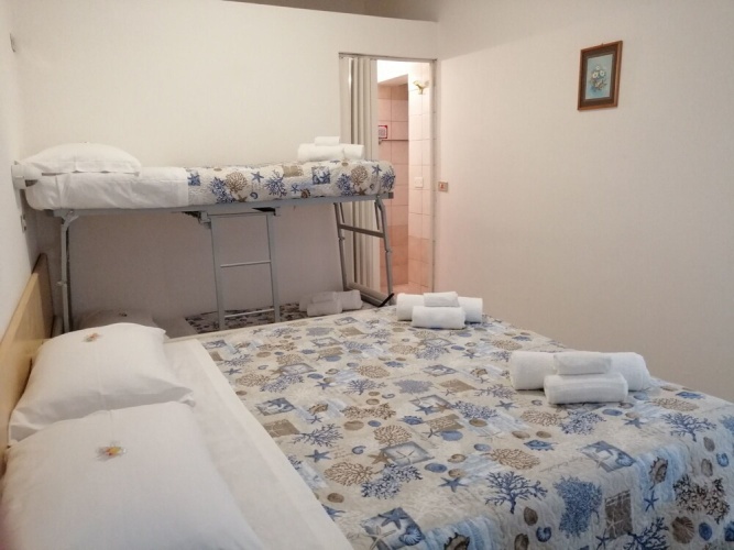 Standard Quadruple room
