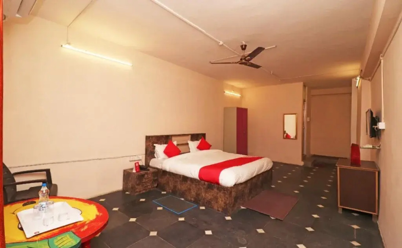 Hotel Royal Orchid by OYO Rooms