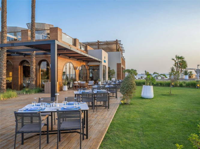 Rixos Premium Magawish Bay View