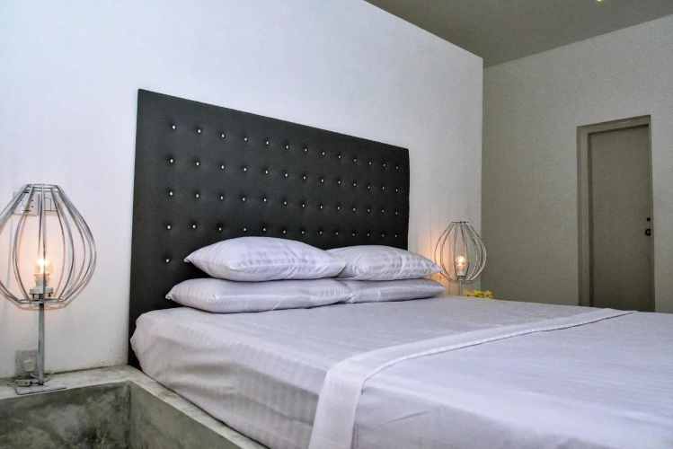 Standard Basement room