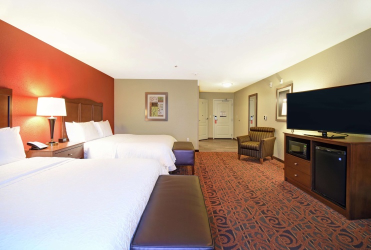 Hampton Inn & Suites Milwaukee/Franklin photo 7