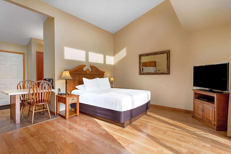 Double Suite