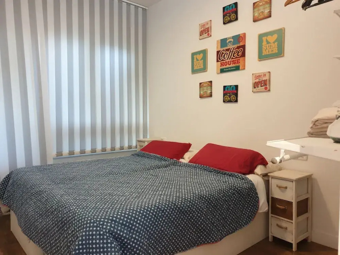 Olmos Apartment with Parking