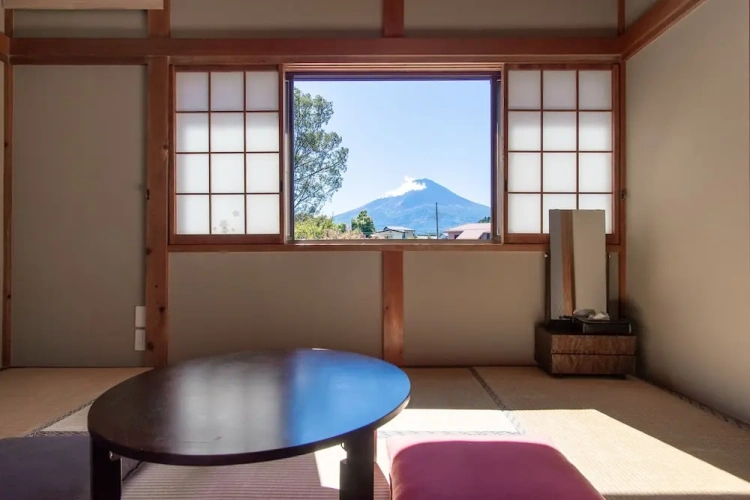 Standard Triple room with mountain view