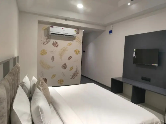 Heaven X Inn Hotel
