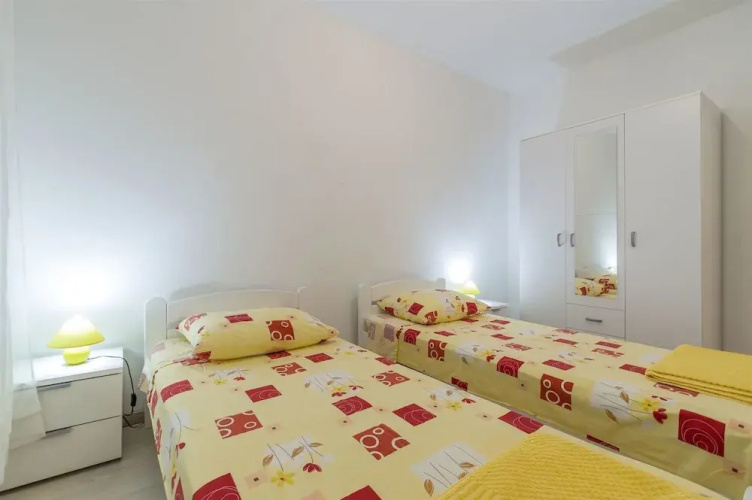 Apartment Petar
