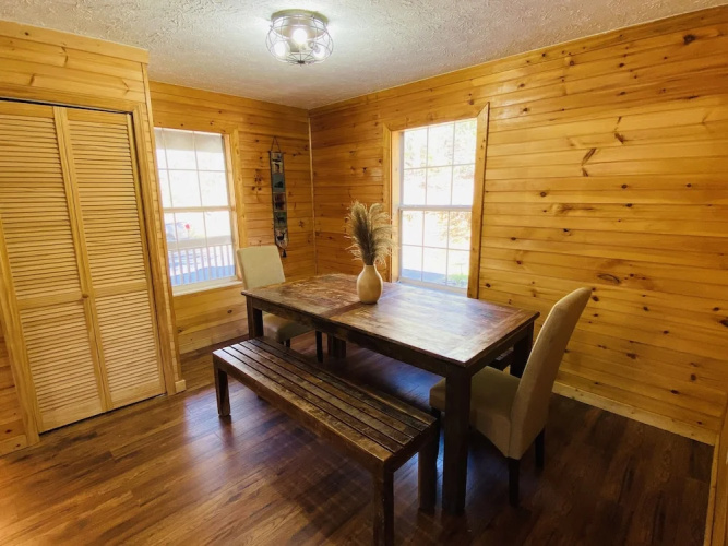 Rustling River Cabin