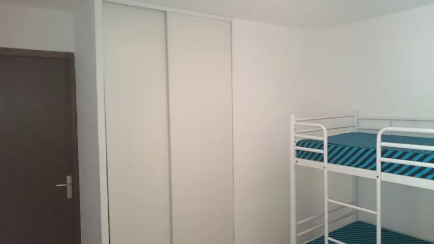 2 Bedrooms Bungalow