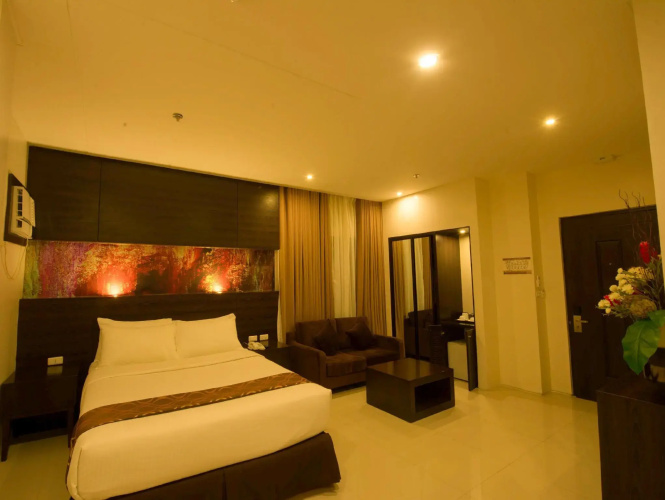 Infinity Suites