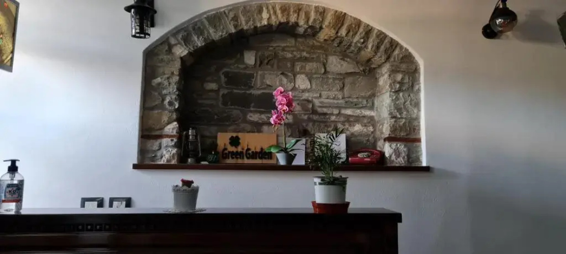 Garden Guest House
