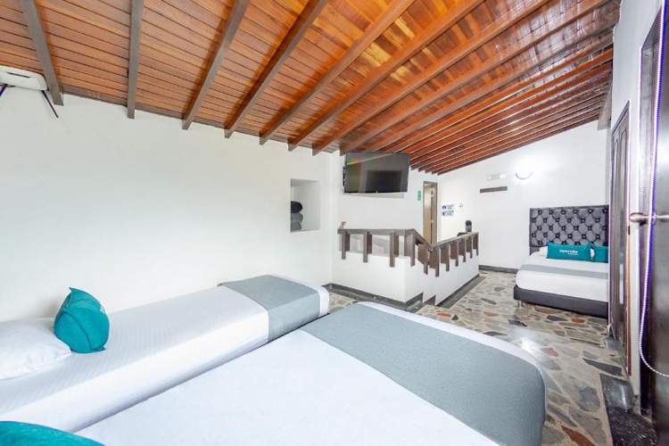 Standard Quadruple room