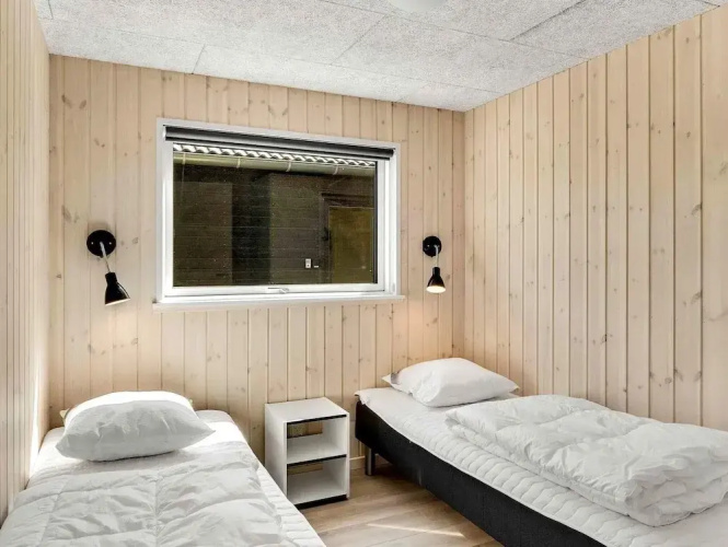 5 Star Holiday Home in Dronningmolle