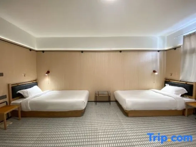 Bed in Dorm (female dorm)