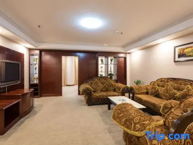 Zhong Hua Hotel